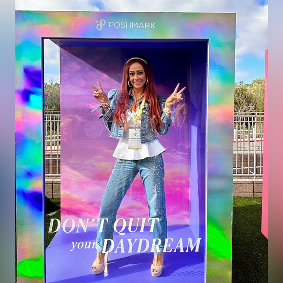 PoshFest 2023 San Diego 💕🌺🌸 - Picture 9 of 15